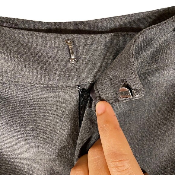 Rafaella Women's‎ Gray Flat Front Cropped Slacks Trousers Career Petite Size 10 - Picture 8 of 8